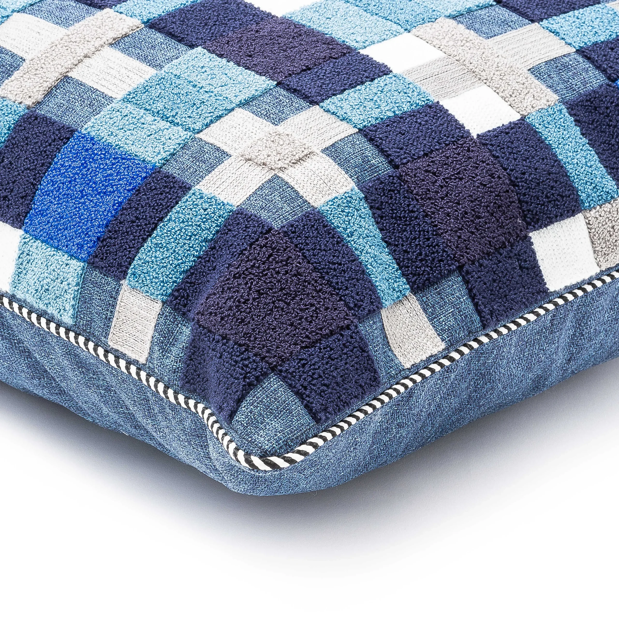 MacKenzie-Childs Boathouse Plaid Outdoor Pillow* Outdoor Decor