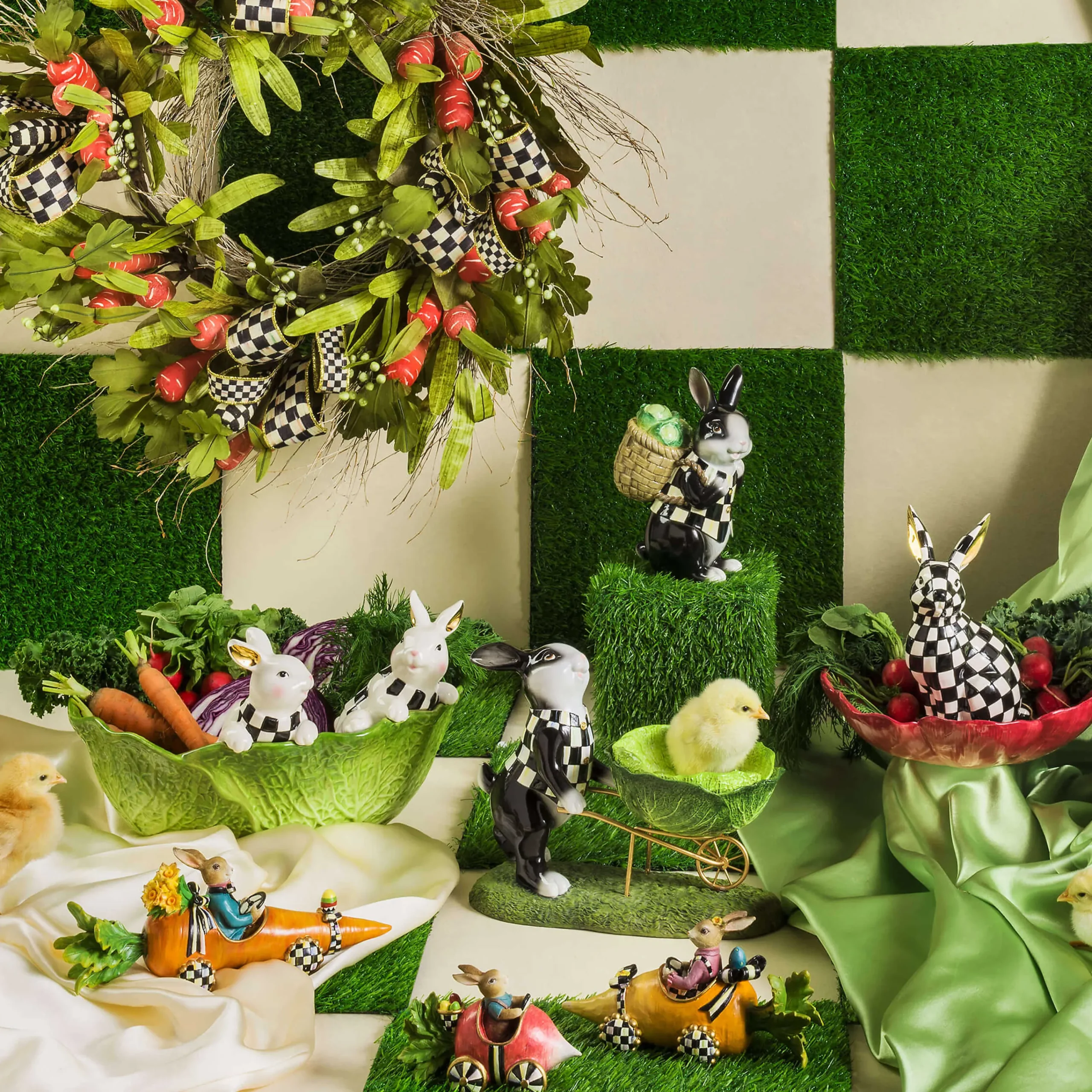 MacKenzie-Childs Cabbage Garden Bunny Bowl* Serveware