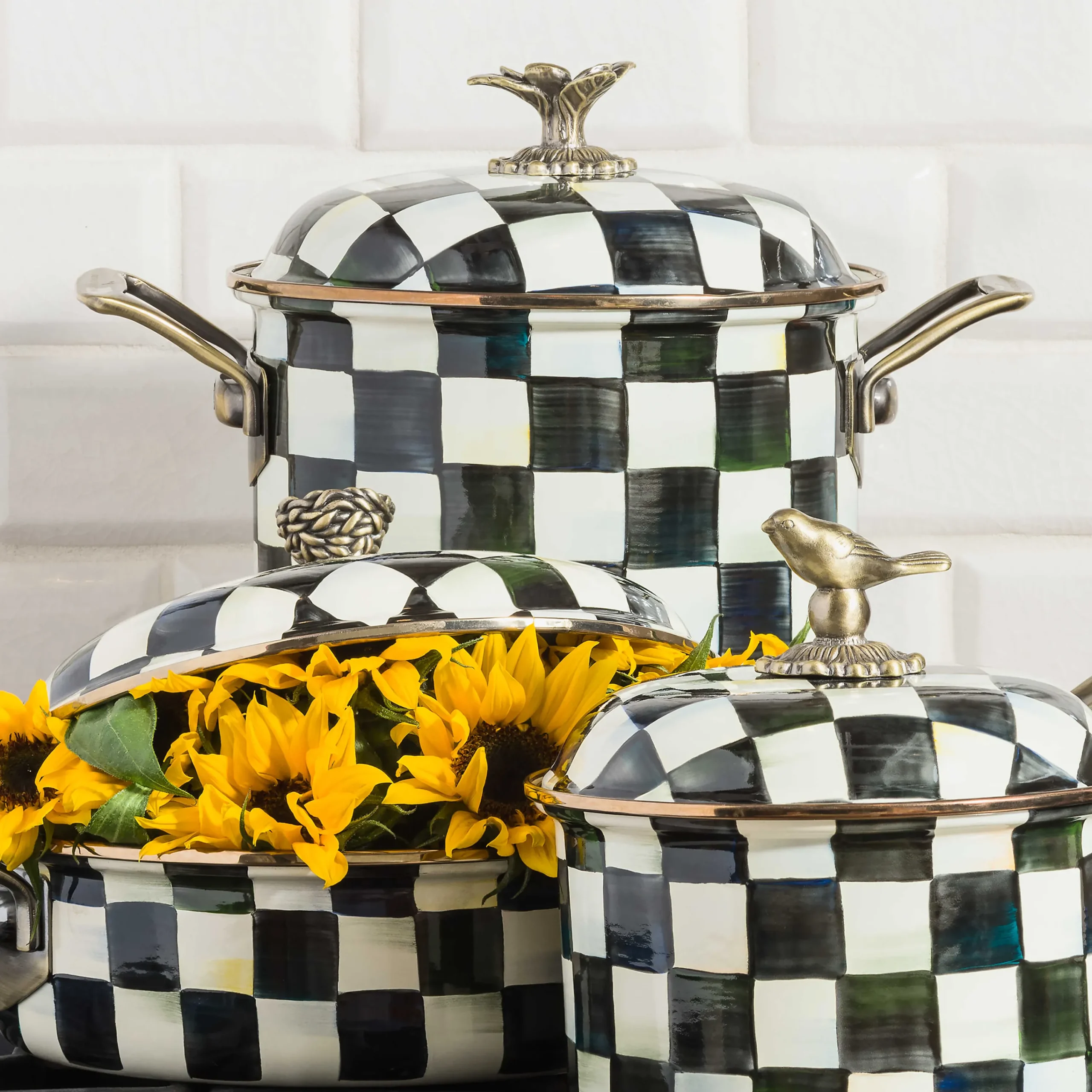 MacKenzie-Childs Courtly Check Enamel 7 Qt. Stockpot* Cookware & Bakeware