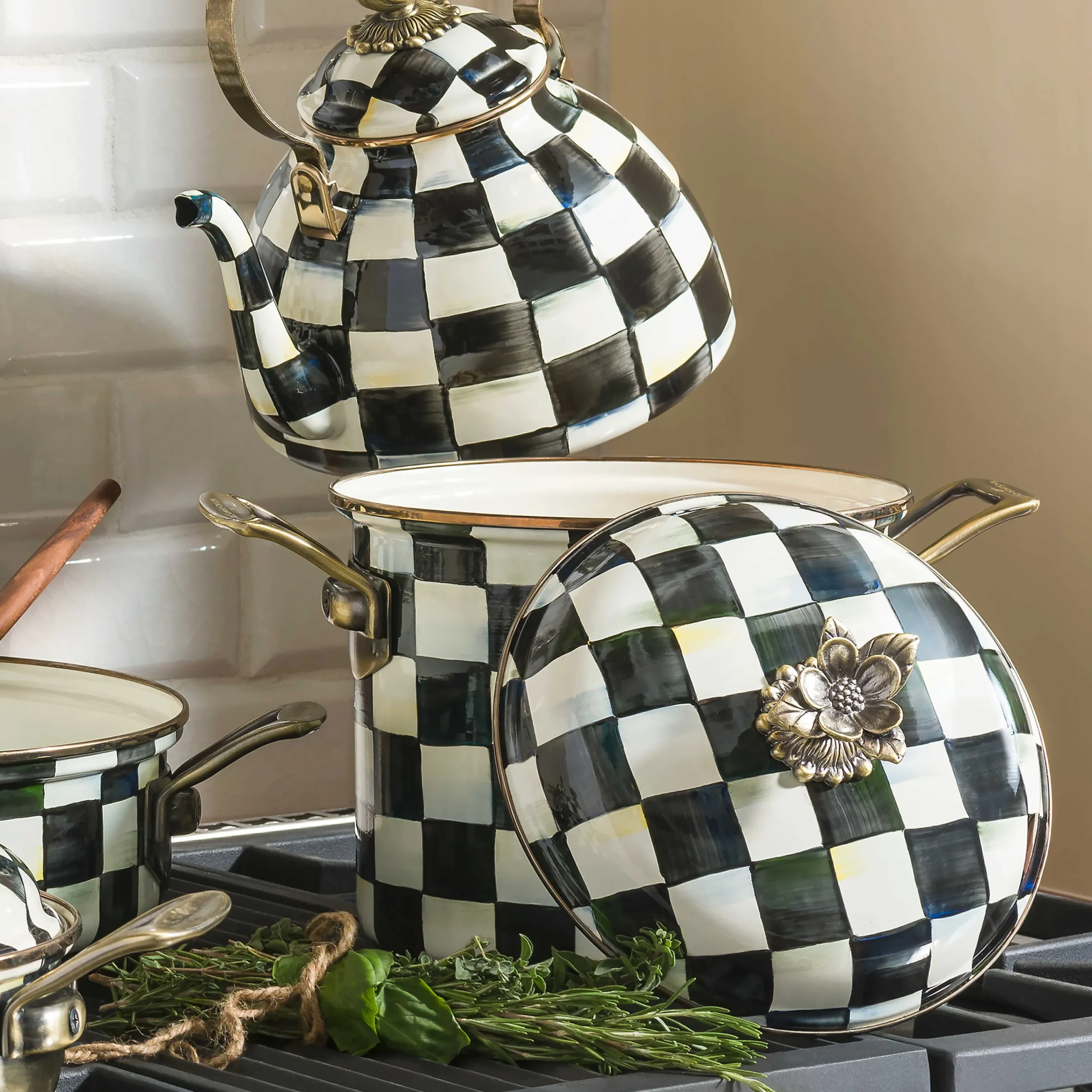 MacKenzie-Childs Courtly Check Enamel 7 Qt. Stockpot* Cookware & Bakeware