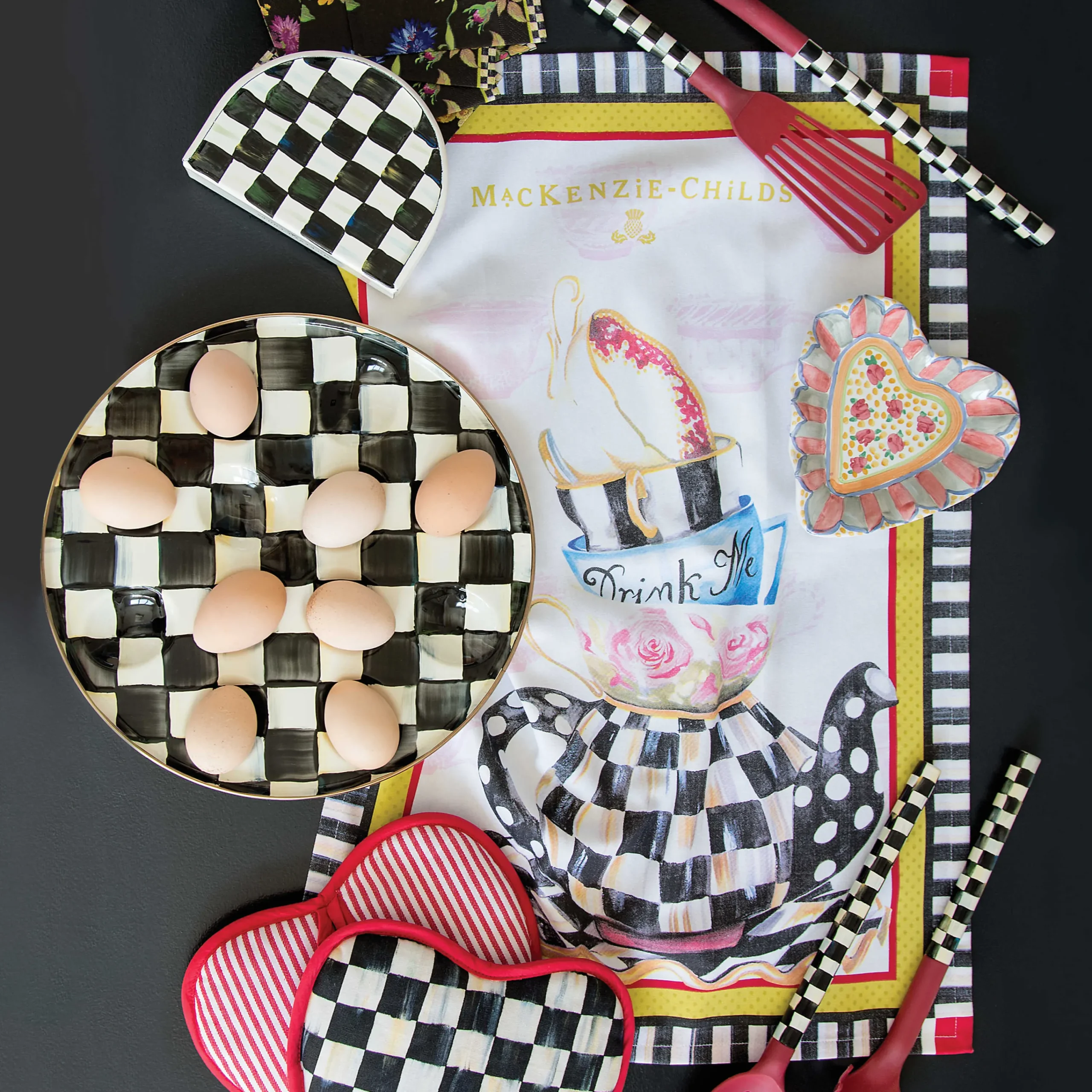 MacKenzie-Childs Courtly Check Enamel Egg Plate* Outdoor Entertaining