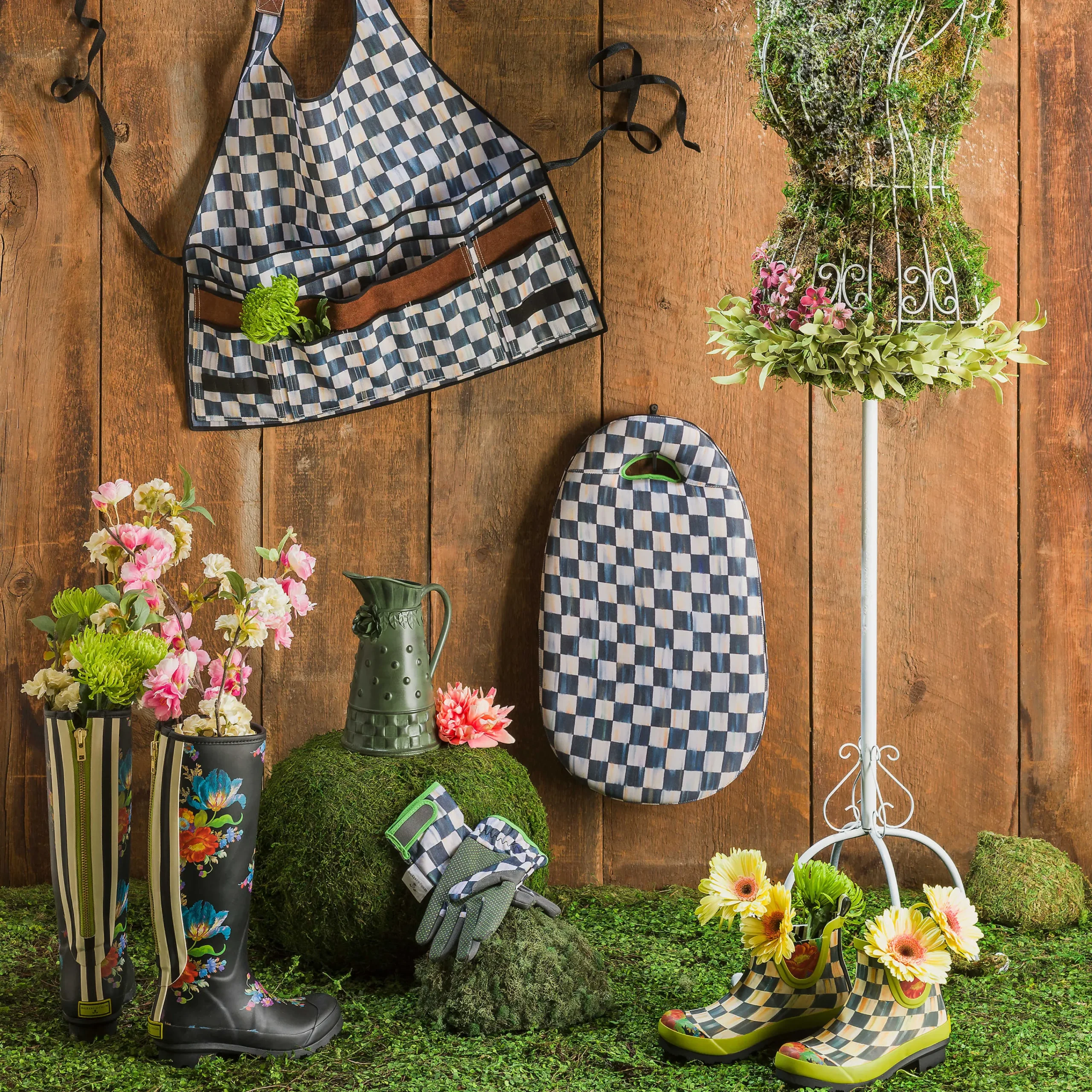 MacKenzie-Childs Courtly Check Rain Boots - Short - Size 9* Outdoor Decor