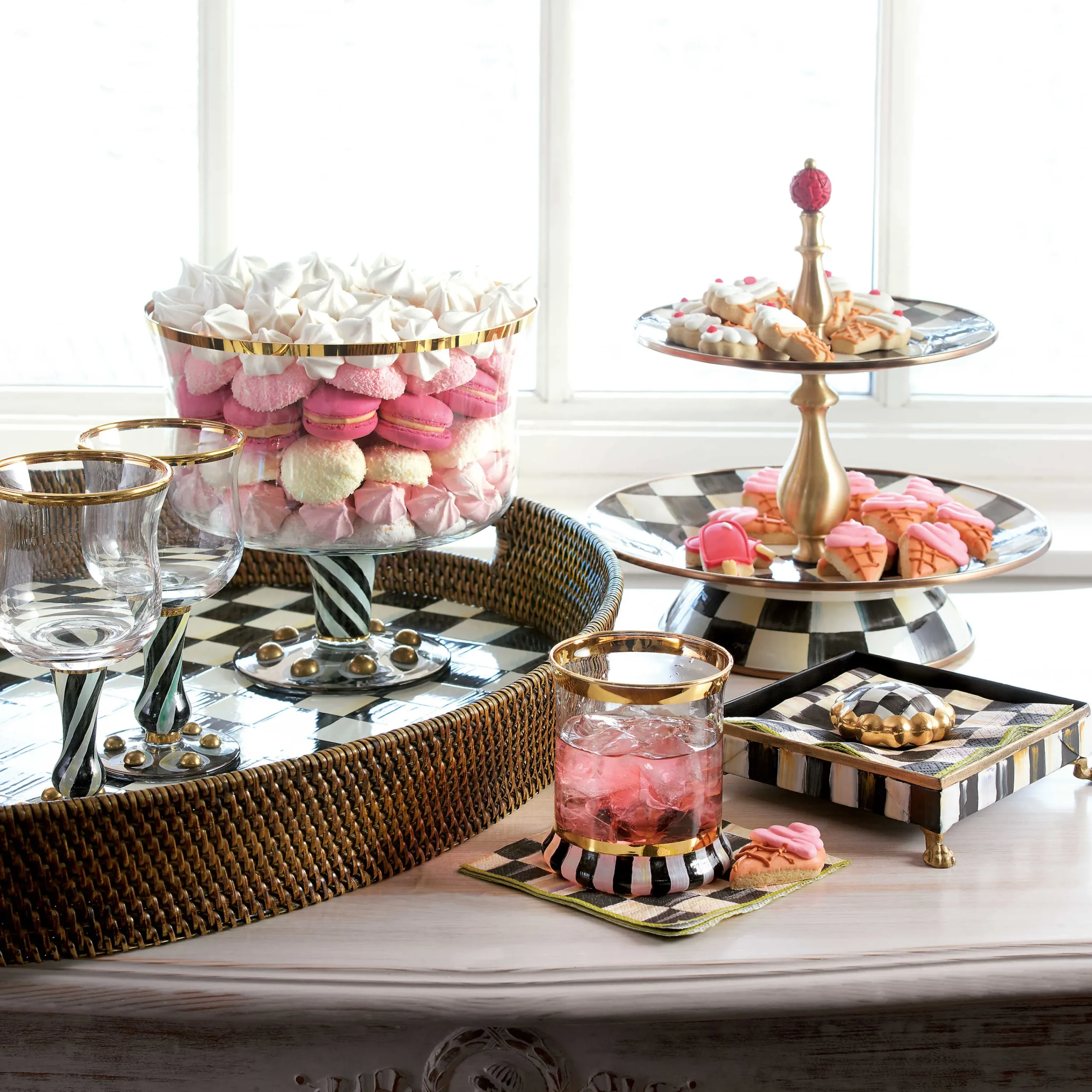 MacKenzie-Childs Courtly Check Rattan & Enamel Party Tray* Outdoor Entertaining