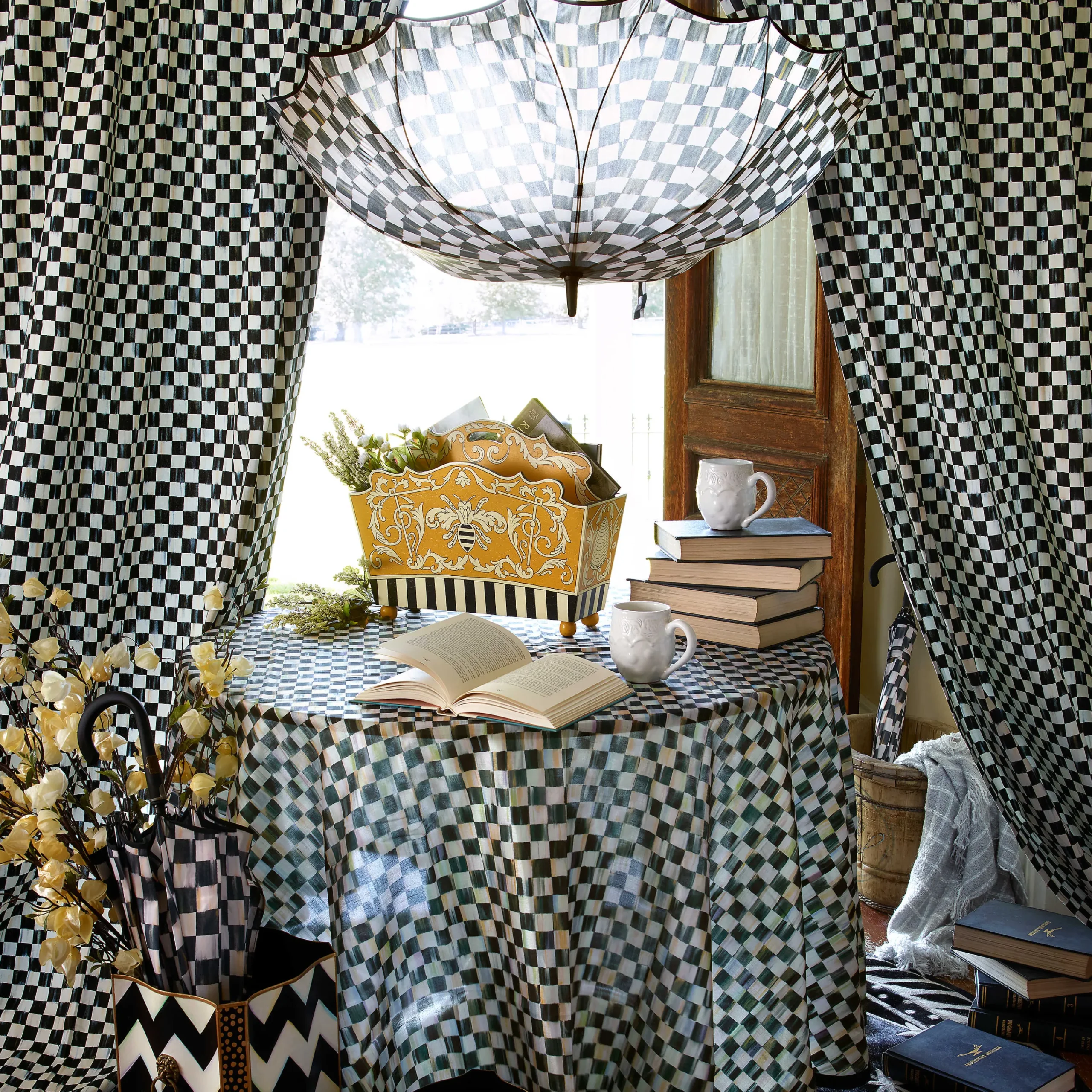 MacKenzie-Childs Courtly Check Seamless Umbrella* Outdoor Decor