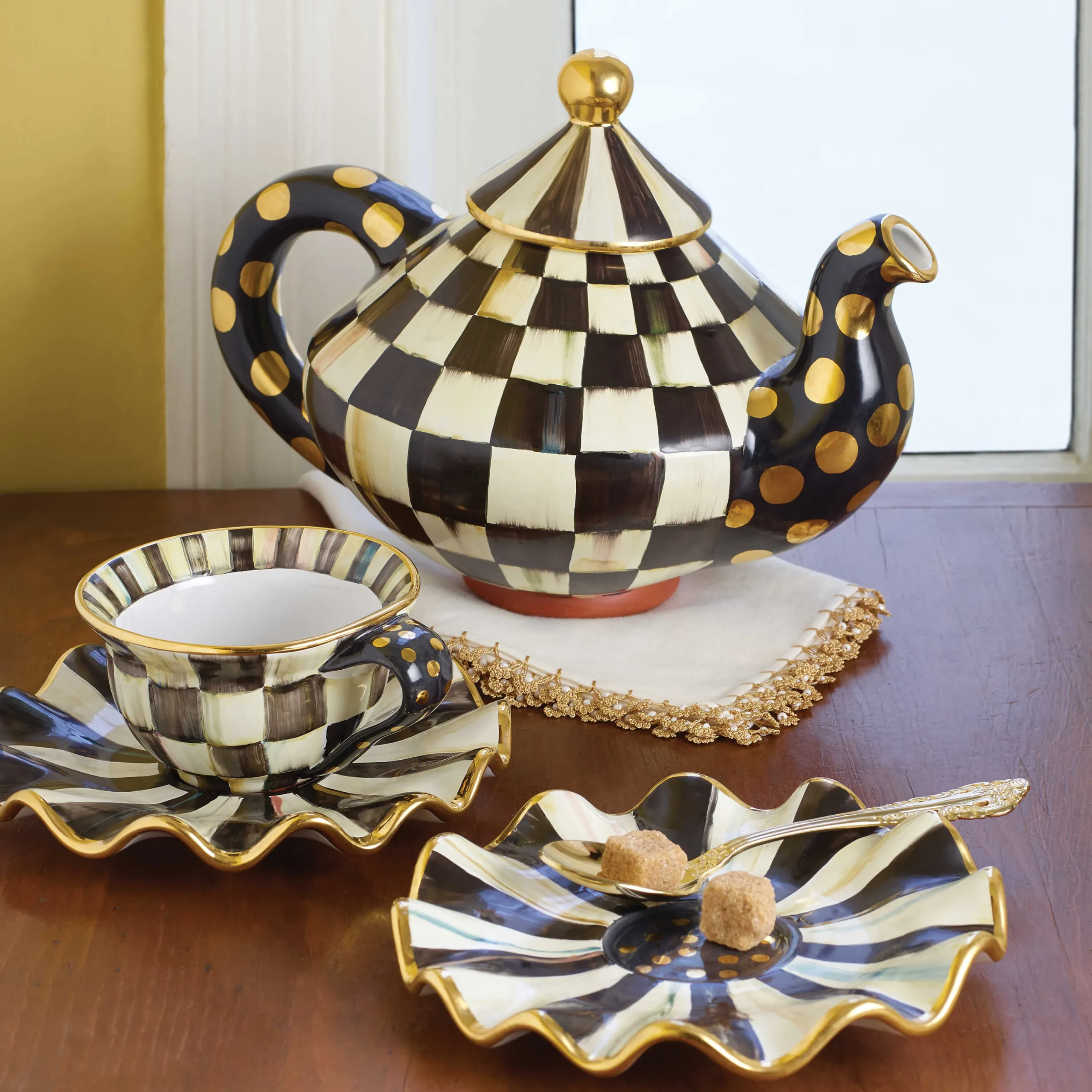 MacKenzie-Childs Courtly Check Teapot* Outdoor Entertaining