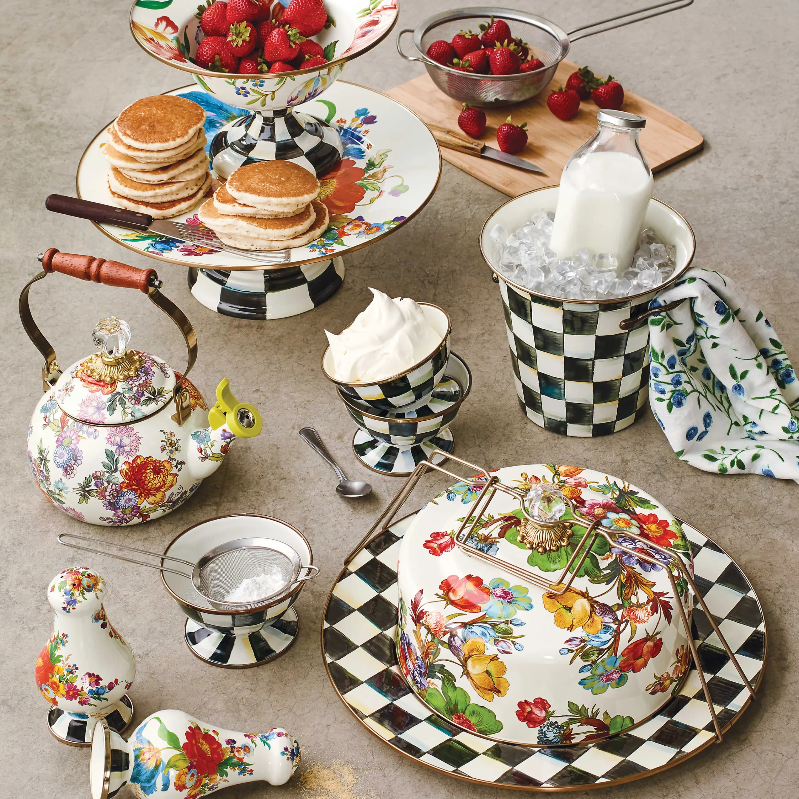 MacKenzie-Childs Flower Market Large Compote - White* Outdoor Entertaining