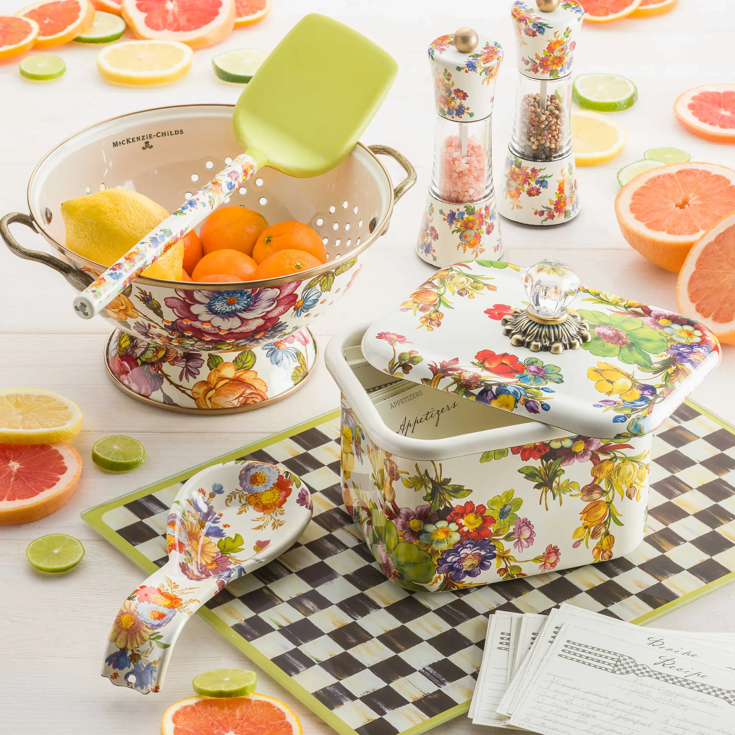 MacKenzie-Childs Flower Market Recipe Box - White* Kitchen Storage & Organization