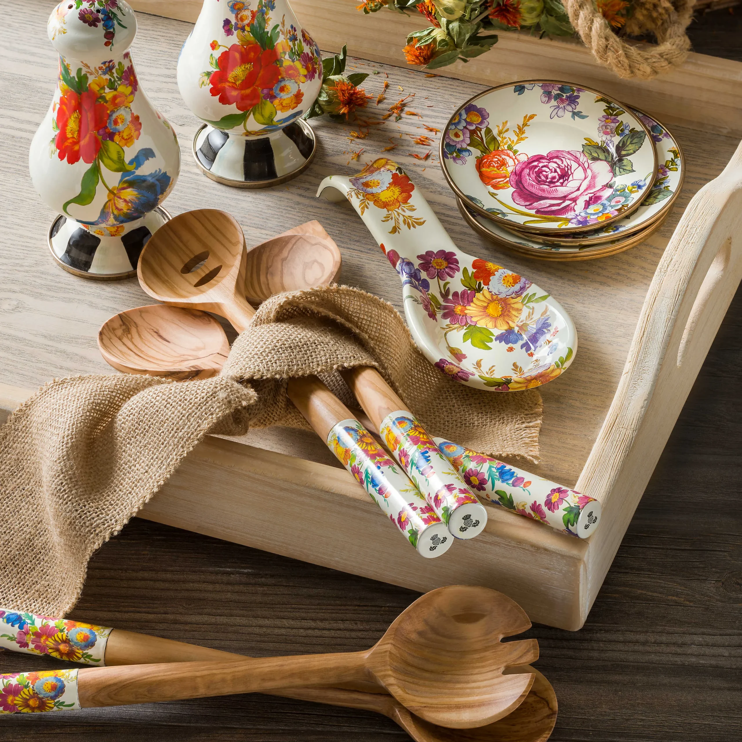 MacKenzie-Childs Flower Market Spoon Rest - White* Kitchen Utensils & Tools
