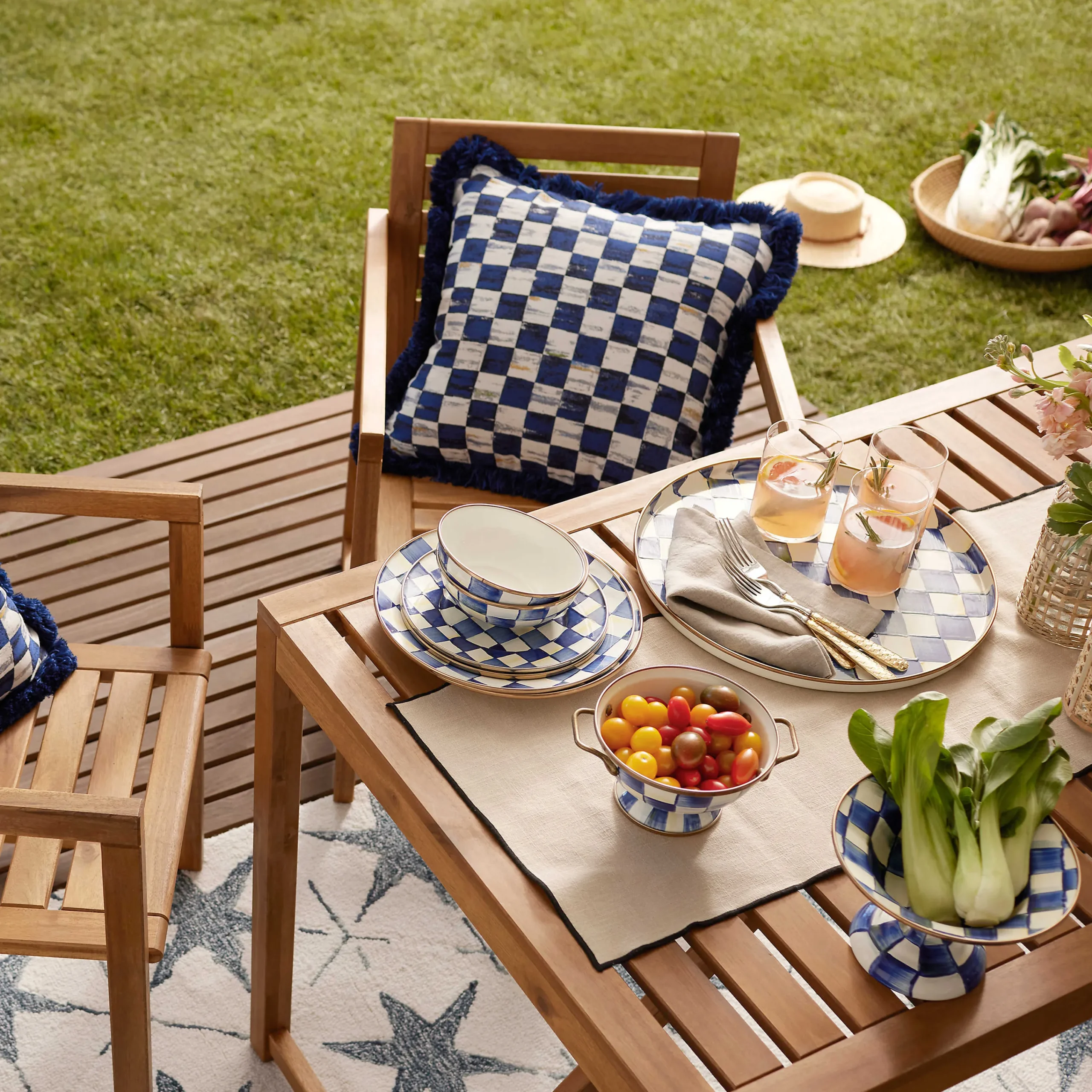 MacKenzie-Childs Royal Check Enamel Round Tray* Outdoor Entertaining