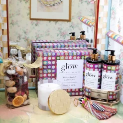 MacKenzie-Childs Unorthodot Candle - 21 Oz.* Candles & Fragrances